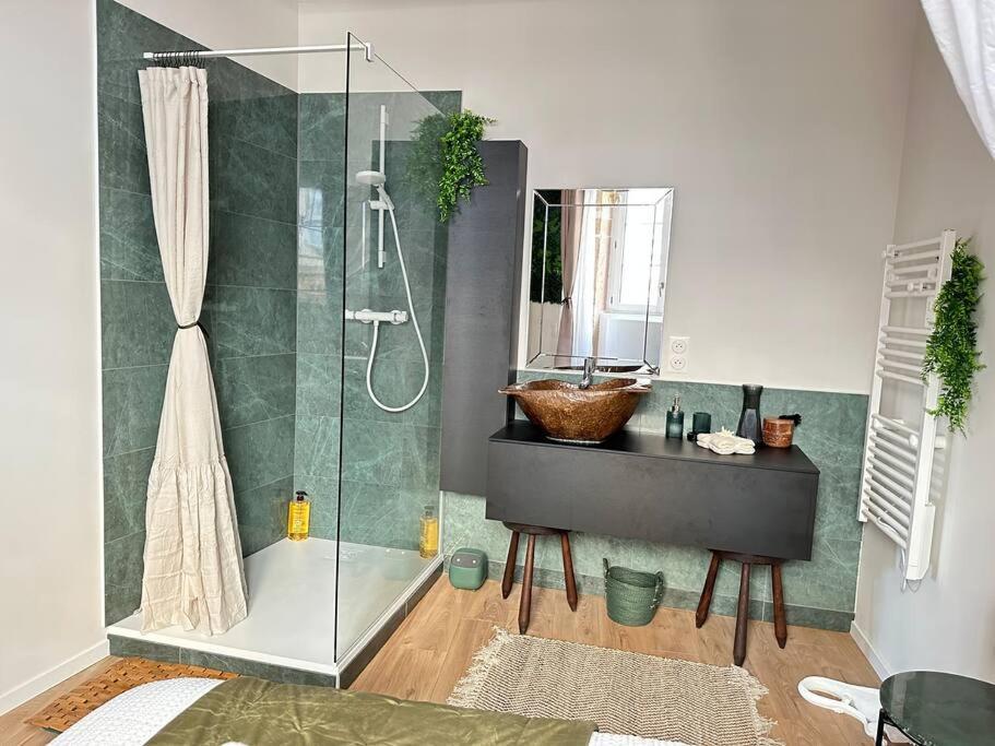 Le Noumea, T2, Hyper-Centre, Square De La Paix Apartment มากง ภายนอก รูปภาพ